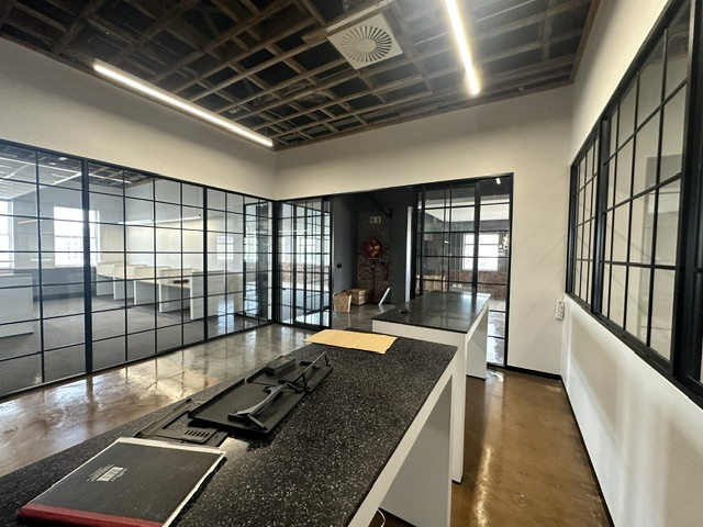 To Let Commercial Property for Rent in Woodstock Western Cape